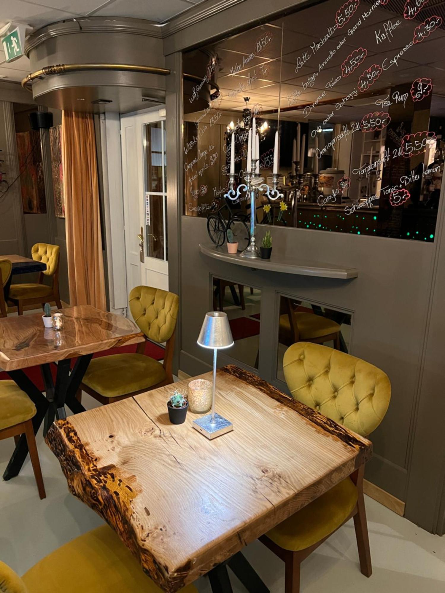 Nydeck Hotel Берн Екстериор снимка