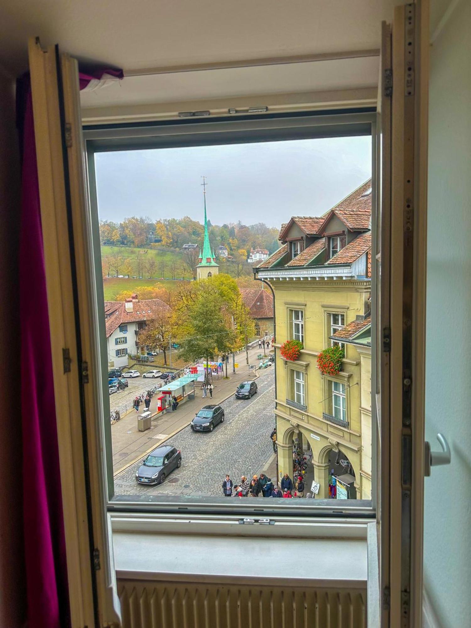 Nydeck Hotel Берн Екстериор снимка