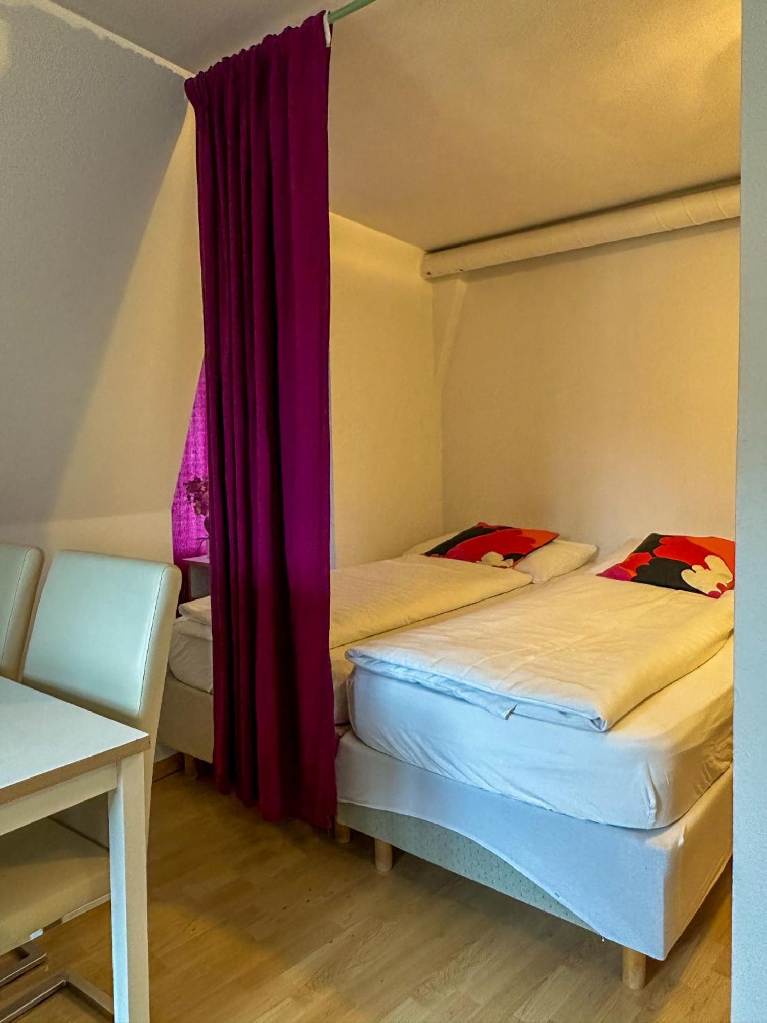 Nydeck Hotel Берн Екстериор снимка